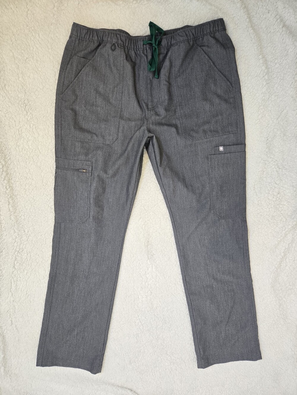 Figs Cairo Cargo Scrub Pants‎ GRAPHITE Size XL Zip Pocket Technical Collection